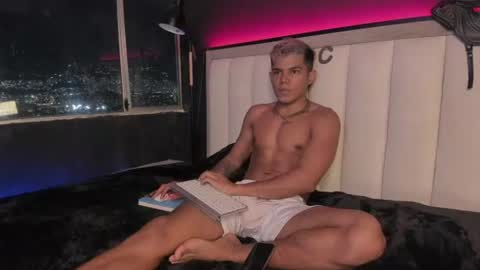 JACK CASTELL online show from July 15, 12:27 am