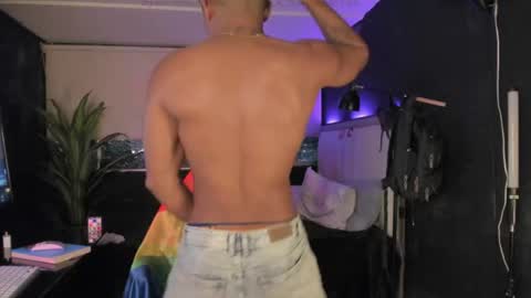 JACK CASTELL online show from July 26, 12:19 am