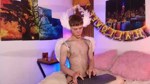 JACK  online show from October 31, 1:33 pm