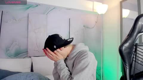 JACK  online show from March 18, 12:33 pm