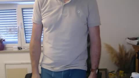 jackbauer9999 online show from June 26, 11:26 am