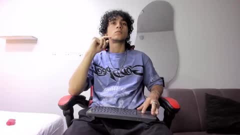 Jackes Taylor online show from January 12, 7:04 am