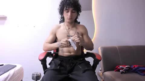 Jackes Taylor online show from February 10, 6:27 am