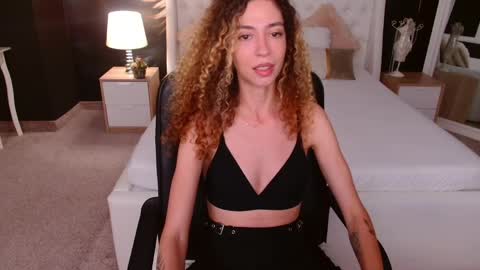 Jackie online show from June 4, 5:02 am
