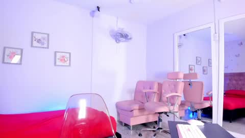 Jackk Russell  online show from April 21, 3:24 am