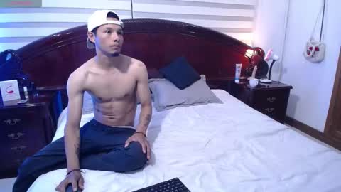 jacko_monnerr online show from December 2, 1:15 am