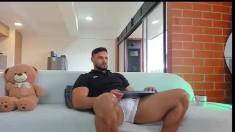 Jackson Wayne online show from January 19, 1:32 pm