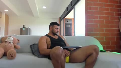 Jackson Wayne online show from November 30, 2:35 pm