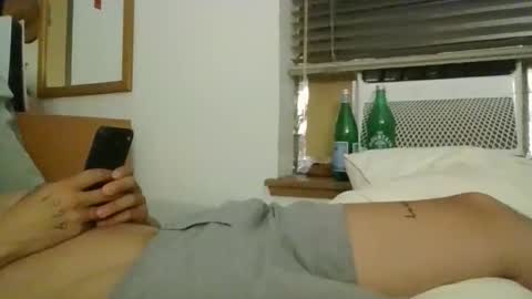 ImZacharyTyler online show from May 25, 4:40 am