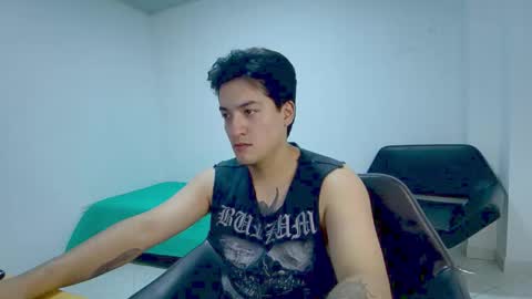 jackyrosee2323 online show from November 22, 12:20 am