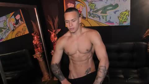 JACOB JAMES online show from October 18, 10:36 pm