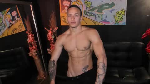 JACOB JAMES online show from September 29, 3:33 pm