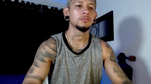 Michael Caicedo online show from February 24, 2:30 am