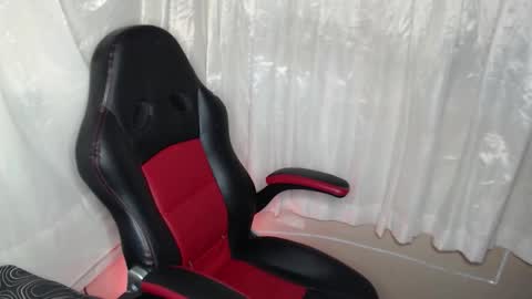 Jacobbakerr online show from December 15, 11:06 am