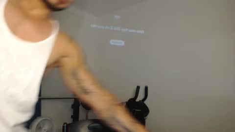 jacobjamess online show from December 18, 4:52 am