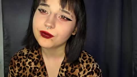 Sofia online show from April 21, 7:10 pm