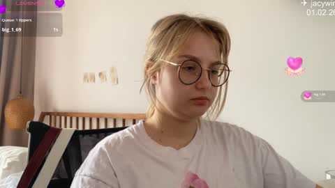 jacywinslat online show from February 1, 6:10 am