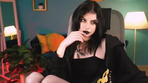 jade_castle online show from April 18, 7:58 pm