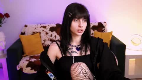 jade_castle online show from March 24, 12:22 pm