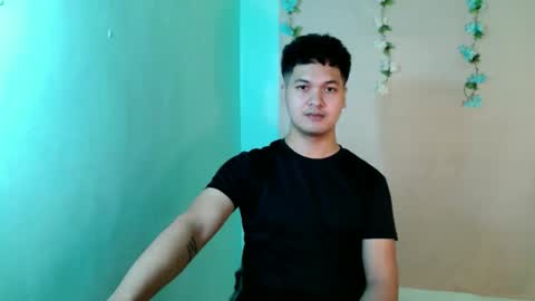jade_halo online show from April 2, 2:02 pm
