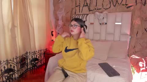 ade online show from October 14, 1:03 pm