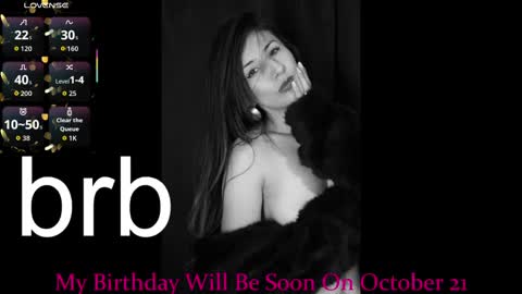 jade white  online show from September 30, 12:48 pm