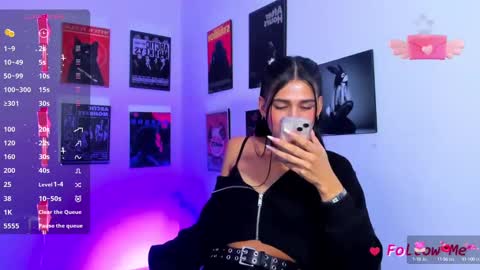 Jade Benett online show from March 7, 2:04 am