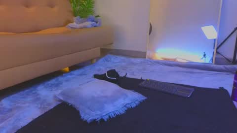 jadee__ online show from November 20, 4:00 am