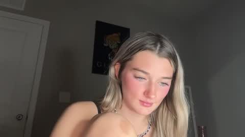 Jade james online show from April 23, 3:25 am