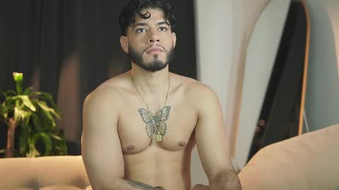 Jaden Feynman online show from April 2, 5:15 am