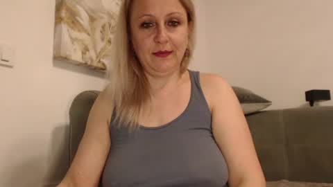 kate online show from April 21, 10:50 pm