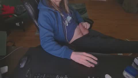 jaggers0 online show from April 3, 7:43 pm