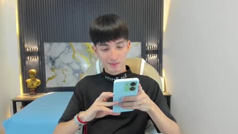 Snapshot of jake_evanss_ chatting on October 29, 8:31 pm JAKE online show from October 29, 8:31 pm