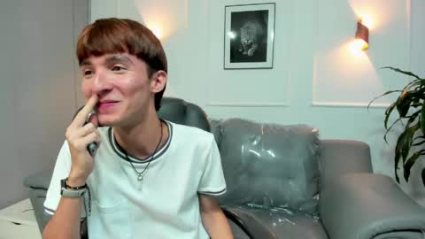 JAKE online show from April 9, 2:37 am