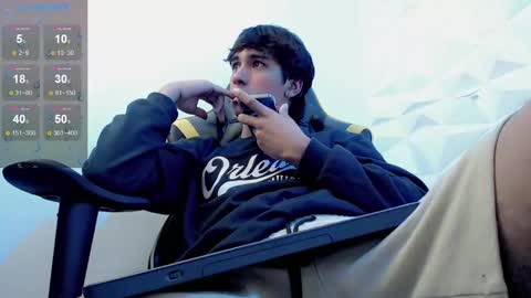 jake_tripp online show from February 11, 7:33 am