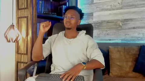   online show from November 4, 3:41 am