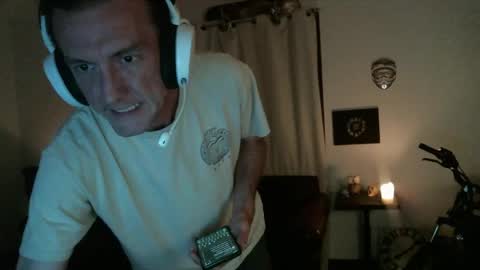 jambu32 online show from April 7, 3:19 am