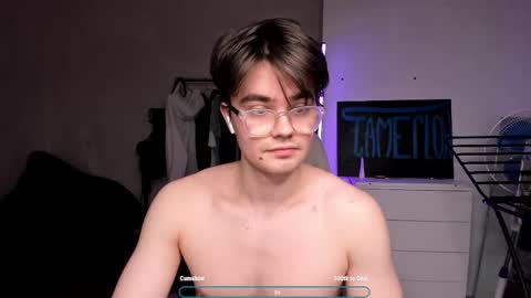 Hey there Im Jame online show from February 3, 7:40 pm