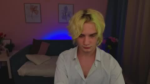 JameMiller online show from April 21, 8:38 pm