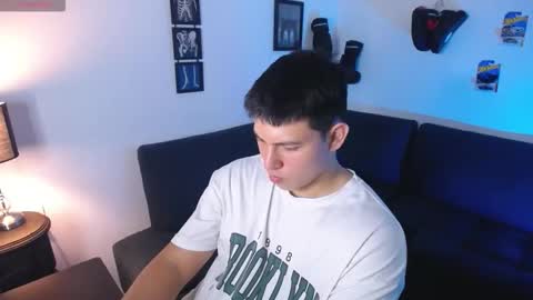 james_cr online show from March 1, 1:43 am