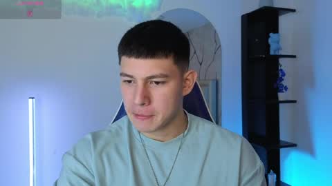 james_cr online show from June 5, 12:21 pm