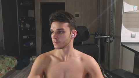 James online show from June 7, 10:04 pm