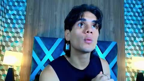 james_morrisonm online show from February 13, 3:43 am