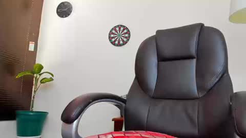 James online show from September 23, 4:34 pm