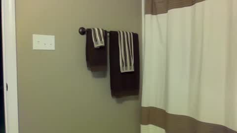 Snapshot of jamesmckendree chatting on February 17, 1:44 pm jamesmckendree online show from February 17, 1:44 pm