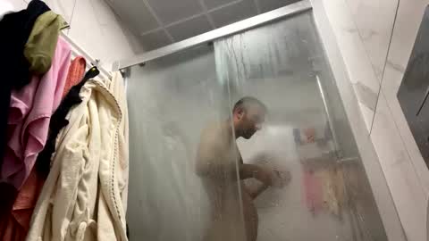 jamessandt online show from October 7, 9:38 am