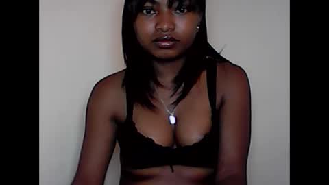 jamillah8 online show from October 8, 6:19 am