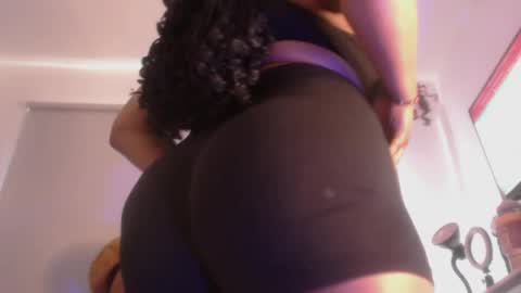 Jane online show from April 8, 5:27 pm