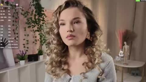 Hi Im Alice and here youll find something online show from December 21, 6:09 am