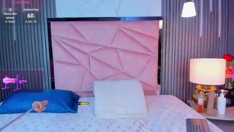 Janna Casey online show from April 20, 6:11 pm